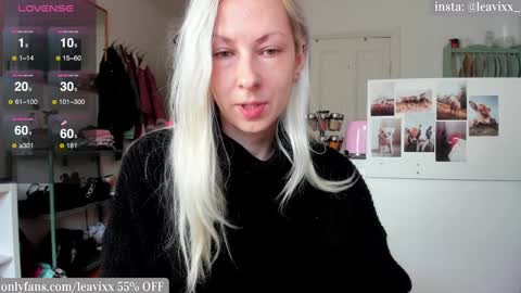 Snapshot of leavixx chatting on 18, 12, 2024 LeaVixx online show from 18, 12, 2024