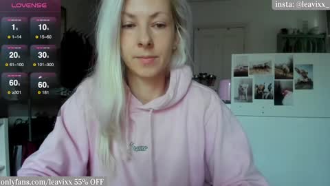 Snapshot of leavixx chatting on 23, 12, 2024 LeaVixx online show from 23, 12, 2024