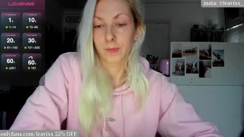 Snapshot of leavixx chatting on 23, 12, 2024 LeaVixx online show from 23, 12, 2024