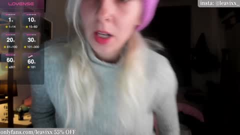 Snapshot of leavixx chatting on 13, 1, 2025 LeaVixx online show from 13, 1, 2025