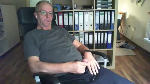 Dave online show from 14, 10, 2025