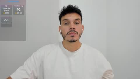 Alejandro online show from 8, 10, 2025