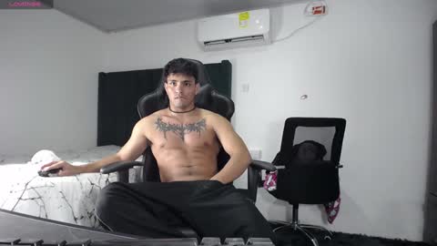  Lei  online show from 11, 12, 2024