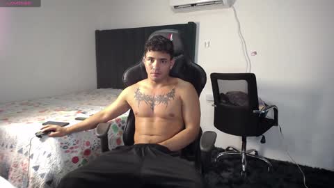  Lei  online show from 1, 1, 2025