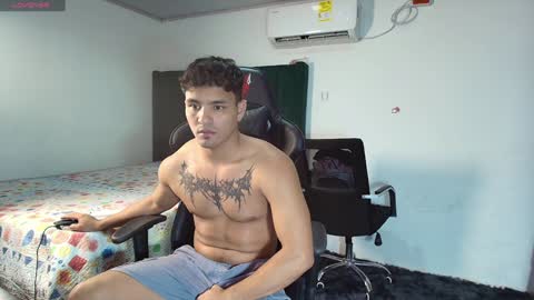  Lei  online show from 12, 1, 2025