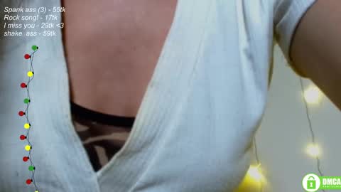 hey Im Leia and I love rock  online show from 19, 1, 2025