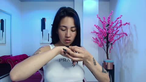 Leia.  online show from 31, 1, 2025
