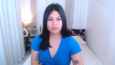 Snapshot of leighcortesi chatting on 17, 10, 2025 Cailey online show from 17, 10, 2025