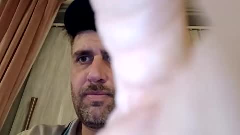 leightimmins001 online show from 29, 11, 2025