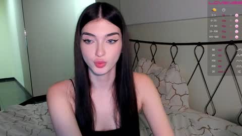 Leila online show from 30, 1, 2025