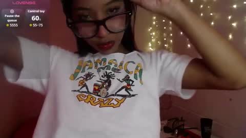 leilaebony_ online show from 17, 9, 2025
