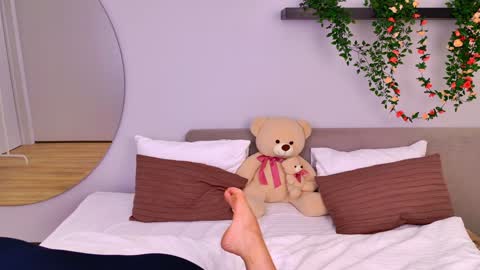 LeilaLawson online show from 7, 2, 2025