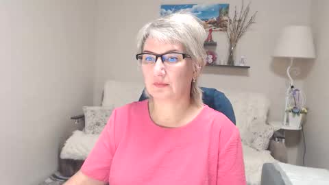 Snapshot of leilamays chatting on 14, 10, 2025 Leila Kinky online show from 14, 10, 2025
