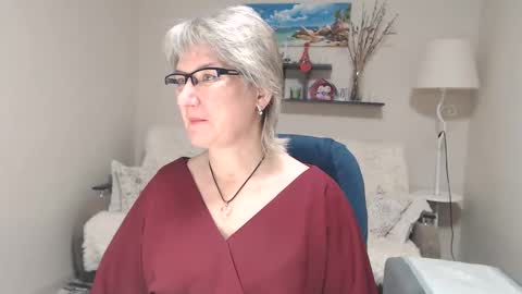 Leila Kinky online show from 2, 12, 2025