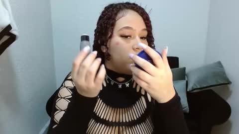 Snapshot of leilaparkersex69 chatting on 24, 2, 2026 leilaparkersex69 online show from 24, 2, 2026