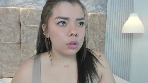 Snapshot of leilapons chatting on 8, 10, 2025 leilapons online show from 8, 10, 2025