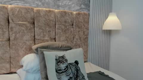 Snapshot of leilapons chatting on 10, 10, 2025 leilapons online show from 10, 10, 2025