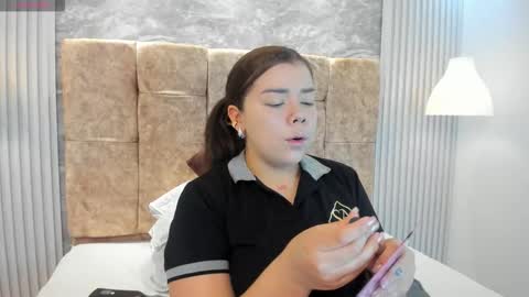 Snapshot of leilapons chatting on 28, 10, 2025 leilapons online show from 28, 10, 2025