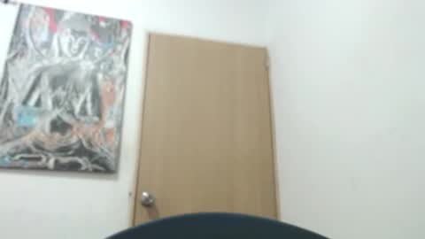 Snapshot of leily_ass chatting on 24, 10, 2025 leily online show from 24, 10, 2025