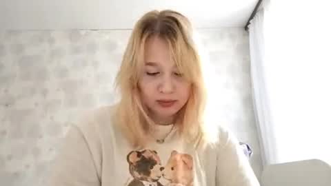 Monica online show from 1, 2, 2026