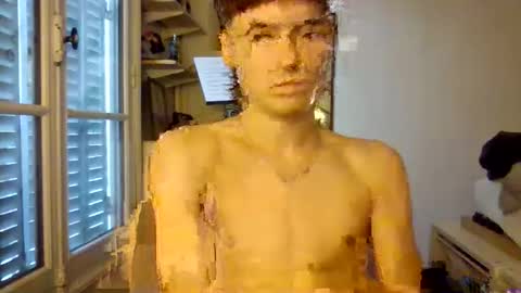 Snapshot of lelele44 chatting on 12, 10, 2025 lelele44 online show from 12, 10, 2025