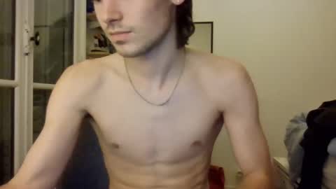 Snapshot of lelele44 chatting on 17, 11, 2025 lelele44 online show from 17, 11, 2025