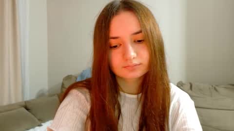 Snapshot of lelia_vibe chatting on 27, 10, 2025 Lelia online show from 27, 10, 2025