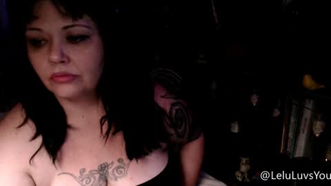 Lelu Fallas online show from 12, 9, 2025