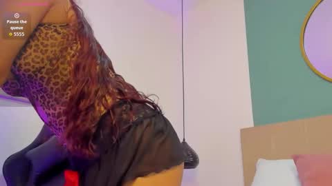 L E N A online show from 24, 11, 2025