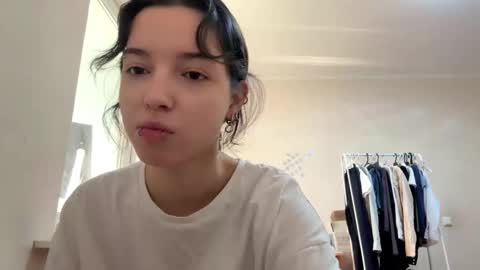 Kate online show from 10, 3, 2026