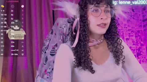 Snapshot of lenneval chatting on 11, 9, 2025 Val online show from 11, 9, 2025