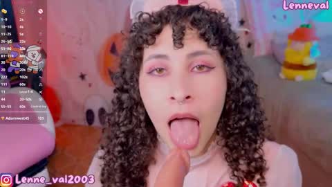 Snapshot of lenneval chatting on 9, 10, 2025 Val online show from 9, 10, 2025