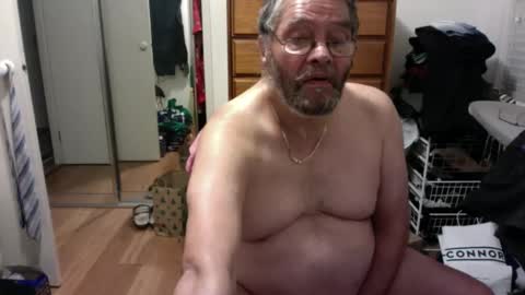 Pussylicker online show from 1, 1, 2025