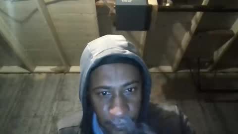 Snapshot of leo199984 chatting on 4, 11, 2025 leo199984 online show from 4, 11, 2025