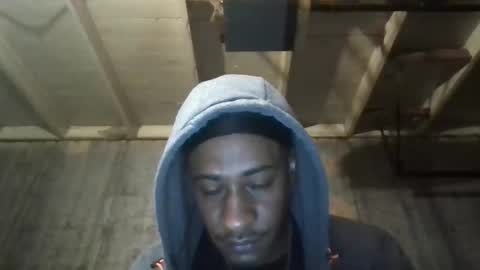 Snapshot of leo199984 chatting on 8, 11, 2025 leo199984 online show from 8, 11, 2025