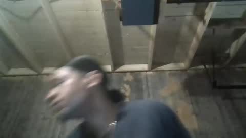 Snapshot of leo199984 chatting on 8, 11, 2025 leo199984 online show from 8, 11, 2025