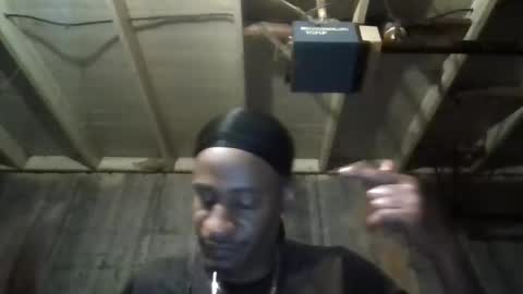 Snapshot of leo199984 chatting on 30, 11, 2025 leo199984 online show from 30, 11, 2025