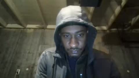 Snapshot of leo199984 chatting on 2, 12, 2025 leo199984 online show from 2, 12, 2025