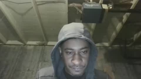 Snapshot of leo199984 chatting on 14, 12, 2025 leo199984 online show from 14, 12, 2025