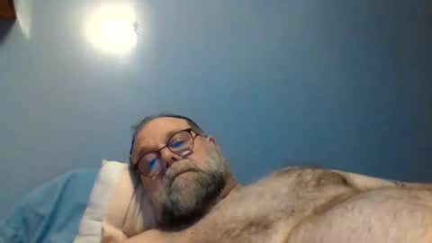 Snapshot of leo71313 chatting on 16, 12, 2025 leo71313 online show from 16, 12, 2025