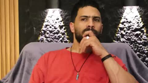 Leo  Diaz online show from 18, 2, 2026