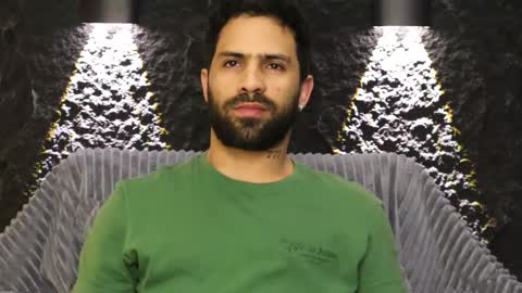 Leo  Diaz online show from 22, 3, 2026