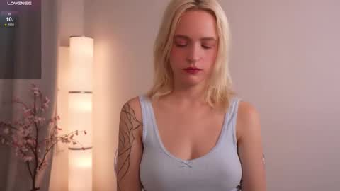  Ashly  online show from 18, 11, 2025