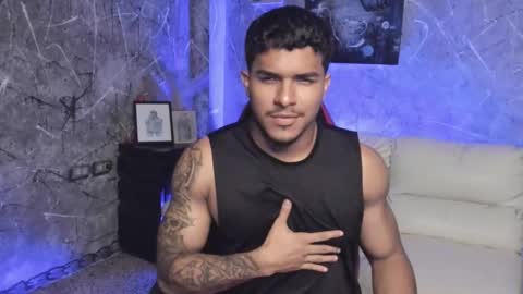 Leo independent model online show from 16, 10, 2025