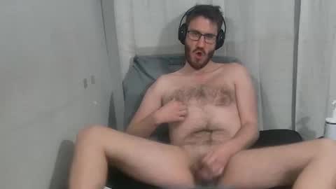 Snapshot of leobiggy227 chatting on 26, 10, 2025 LeoBiggy online show from 26, 10, 2025