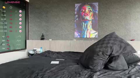 Snapshot of leon_lovefitness chatting on 24, 2, 2025 Leon online show from 24, 2, 2025