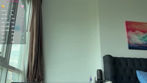 Snapshot of leon_lovefitness chatting on 19, 11, 2025 Leon online show from 19, 11, 2025