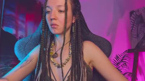 Snapshot of leona_nick chatting on 22, 1, 2025 leona online show from 22, 1, 2025