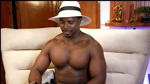 Snapshot of leonardo_jones1 chatting on 26, 9, 2025 Leandro jones online show from 26, 9, 2025