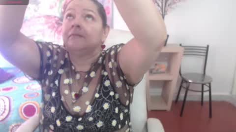 Snapshot of leonela_69 chatting on 2, 3, 2025 leonela online show from 2, 3, 2025